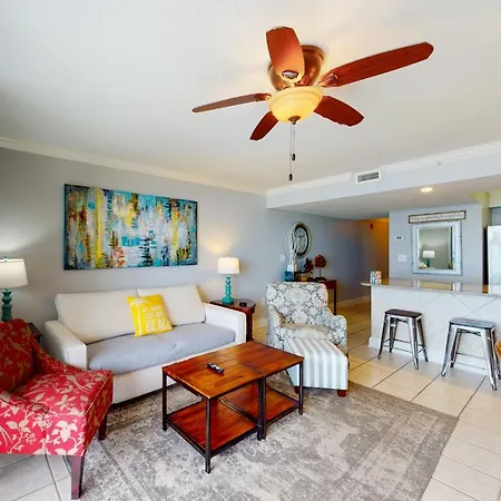 Pelican Beach Resort 305